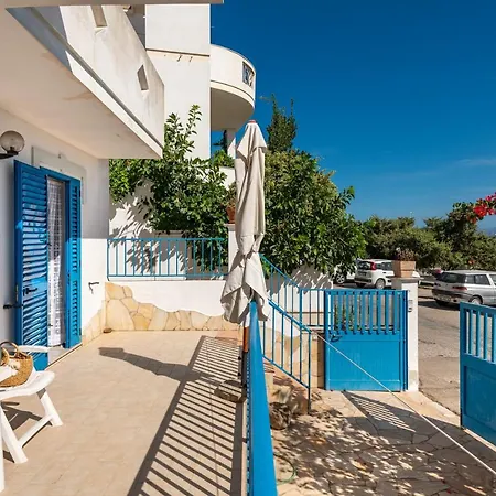 21 Aprile - T Holiday home *