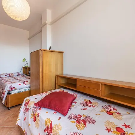 21 Aprile - T Holiday home Calasetta