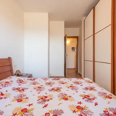 21 Aprile - T Holiday home Calasetta